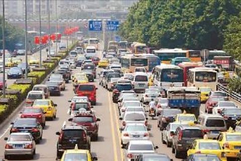 疫情之下，，重庆制造业稳步前进